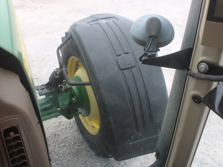 john-deere-8120-image-33