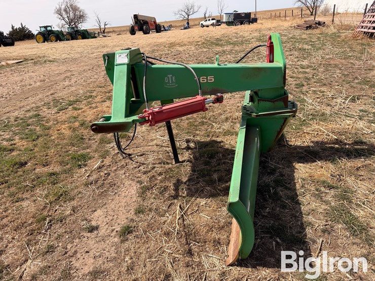 2023-industrias-america-165-3-pt-back-blade-image-8