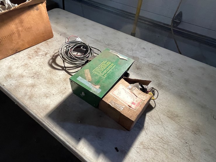 john-deere-1240-image-1