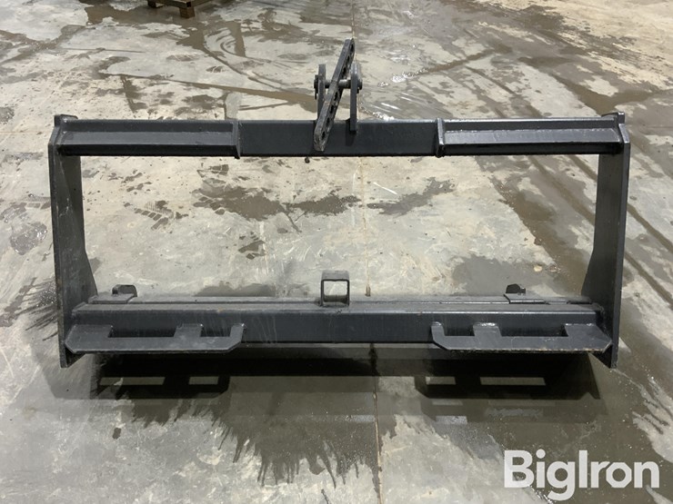 2025-massey-ferguson-730-image-2