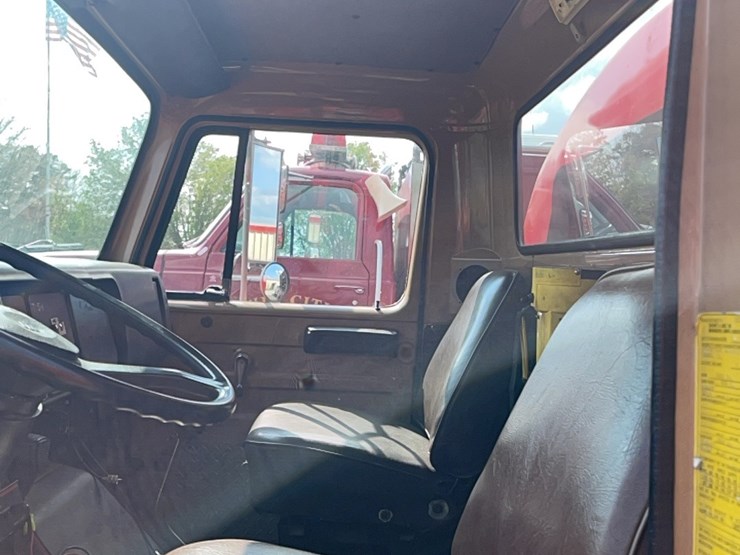 international-dt466-image-13