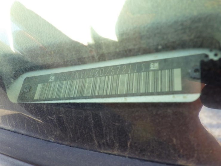 2013-chevrolet-2500hd-image-13