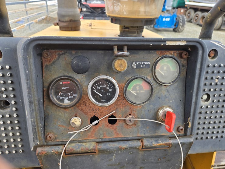 deere-550g-lt-image-41