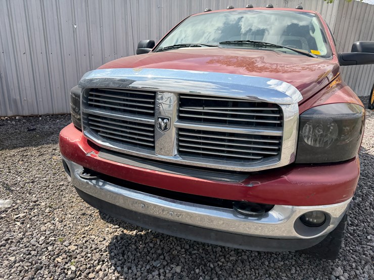 2008-dodge-2500-image-27