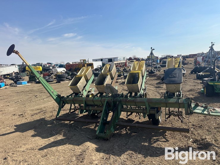 john-deere-7000-image-2