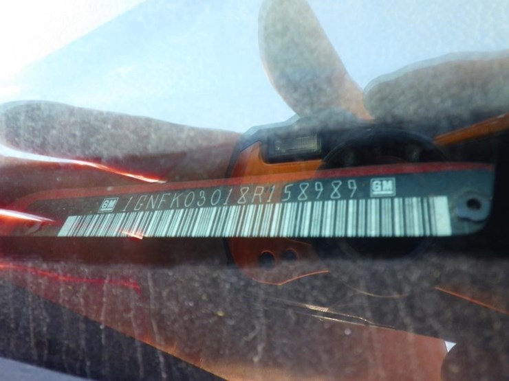 2008-chevrolet-tahoe-image-15