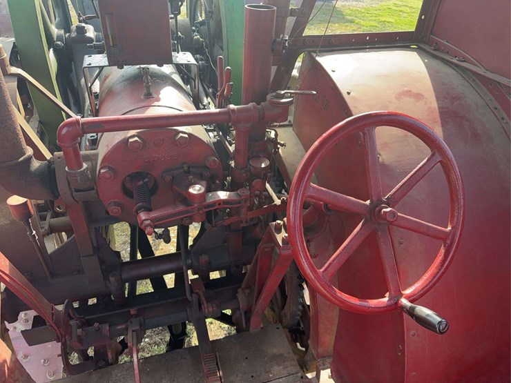 25hp-international-type-d-titan-image-29