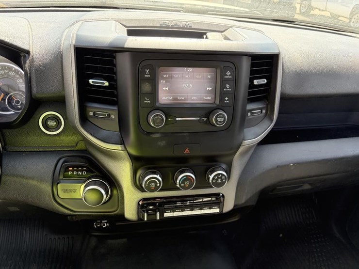 2019-ram-2500-hd-image-14