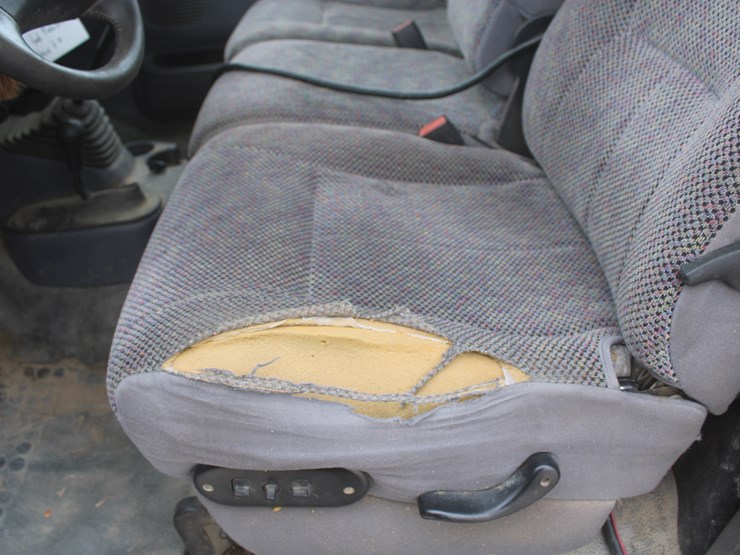 1999-dodge-3500-image-33