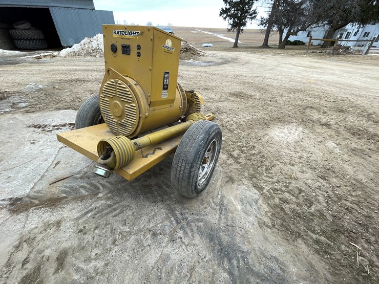 #2398-•-kato-light-pto-power-system-image-3