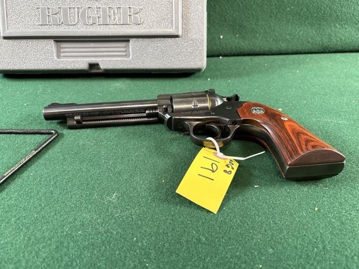 ruger-new-model-single-seven-327-fed-mag-revolver-image-11