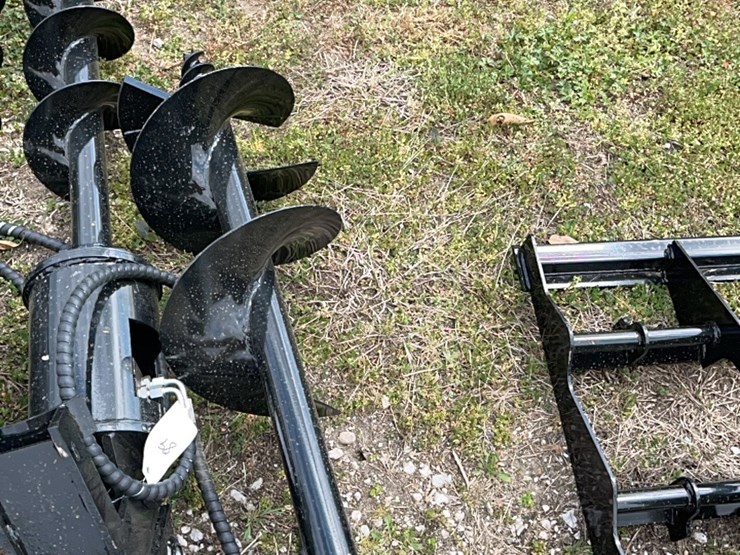 mini-excavator-auger-with-2-bits-image-1