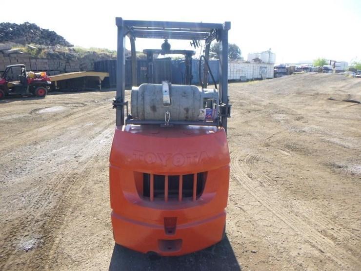 toyota-7fguc20-forklift-image-8