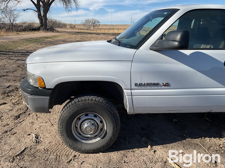 2002-dodge-ram-2500-image-12