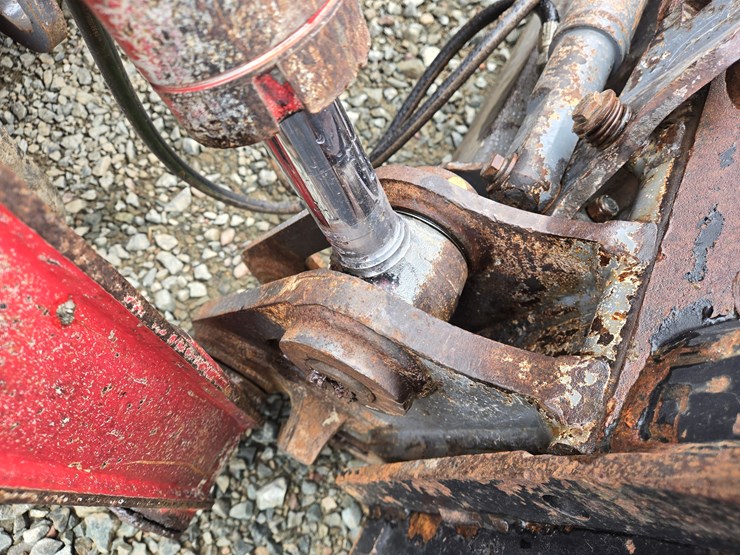 takeuchi-tl10v2-image-18