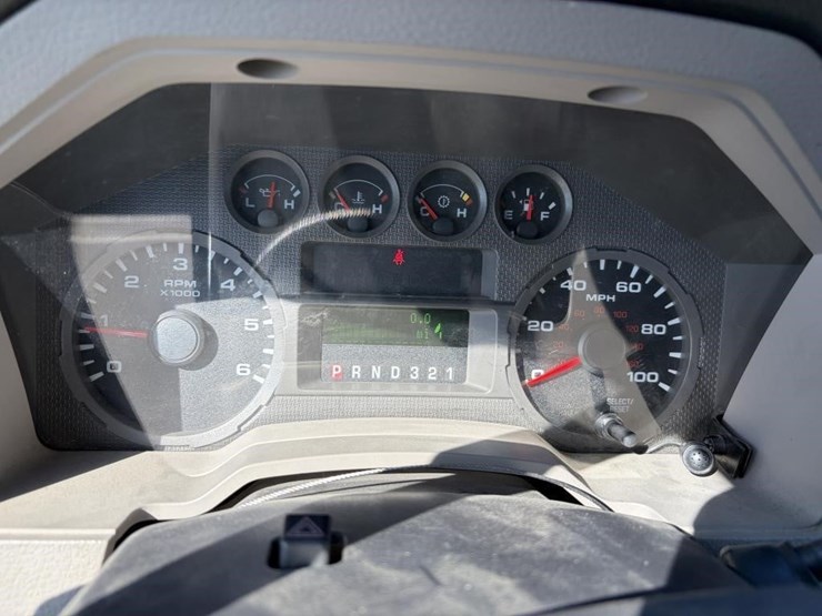 2008-ford-f250-image-15