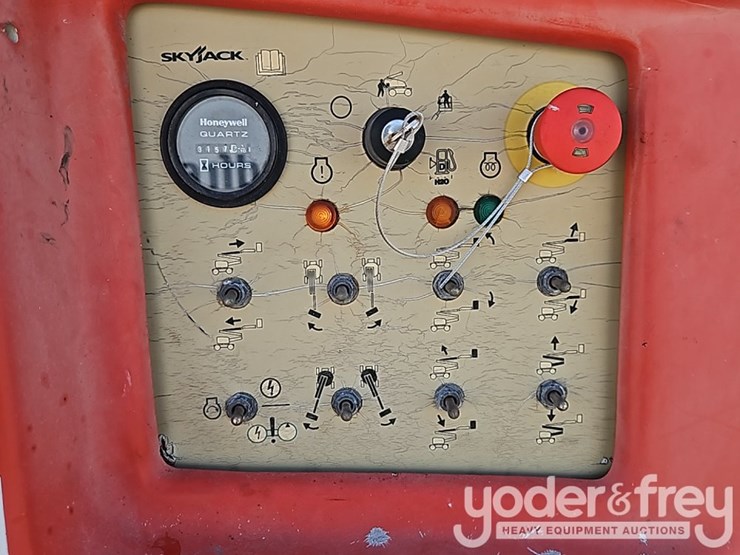 2015-skyjack-sj46aj-image-22