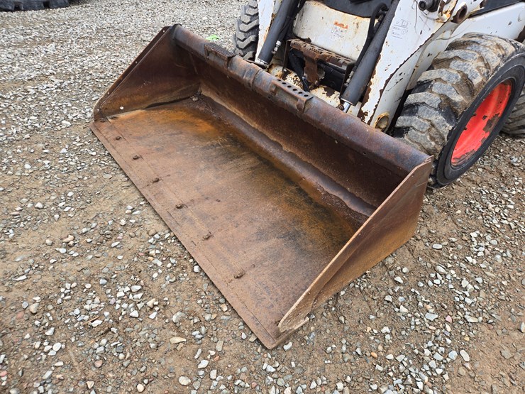 2017-bobcat-s570-image-9