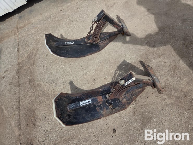 may-wes-stalk-stompers-image-3