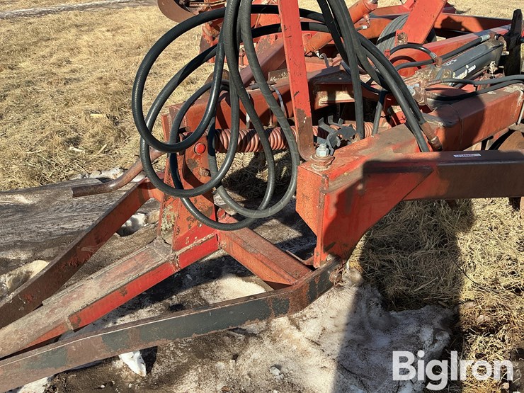 international-490-image-11