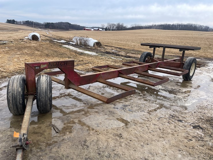 #2395-•-notch-bale-mover-image-1