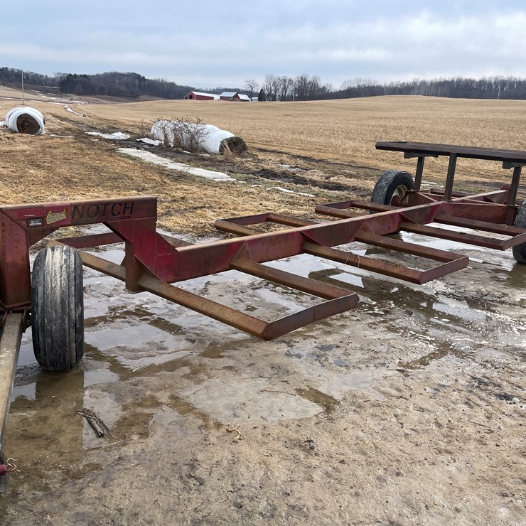 #2395 • Notch Bale Mover