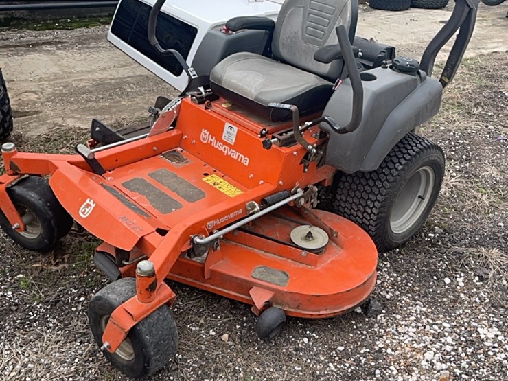 husqvarna-m-zt61-mower-fab-deck-485hours-kohler-25hp-moter-image-2