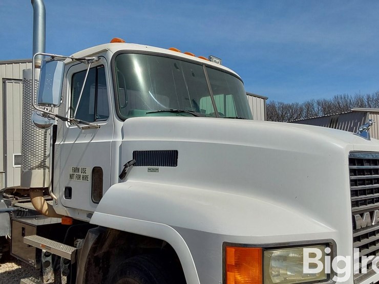 1994-mack-ch600-image-15