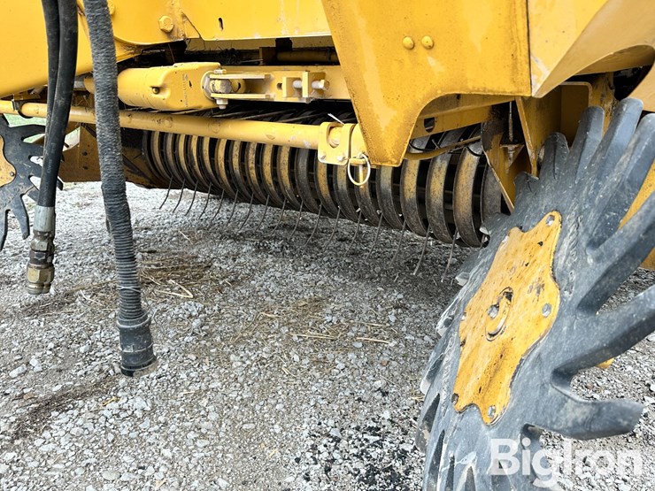 1997-vermeer-605-image-11