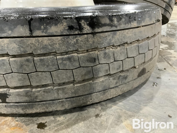 massey-ferguson-730-image-18