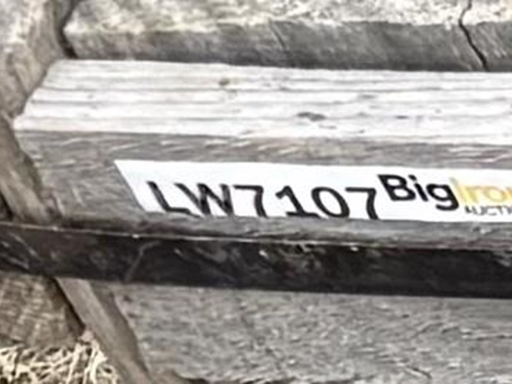 john-deere-seedtubes-w/sensor-&-mini-hoppers-image-15