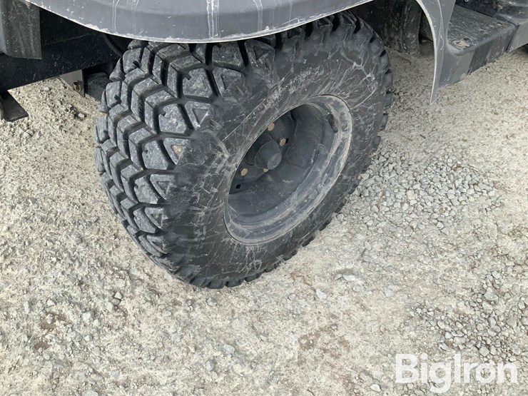 kubota-rtv900-image-19