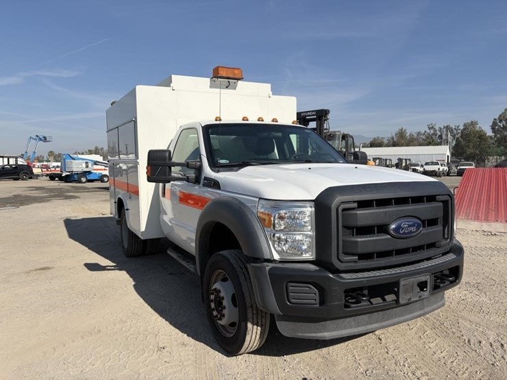 2012-ford-f450-image-2