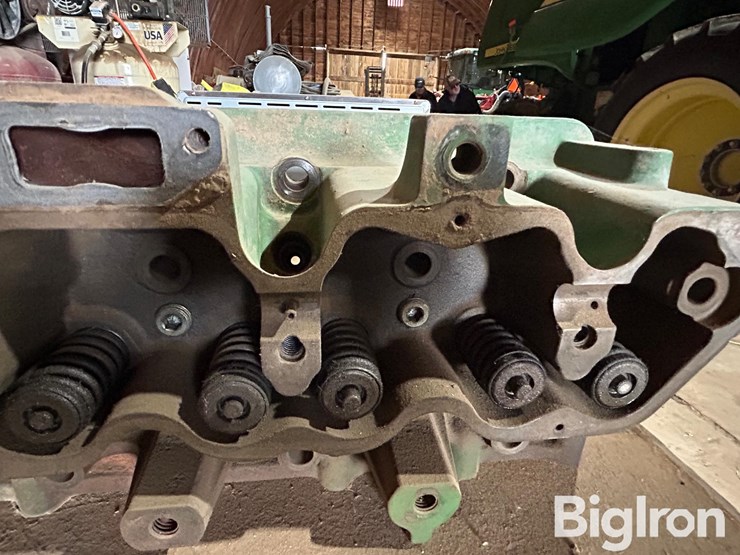 john-deere-8870-image-11