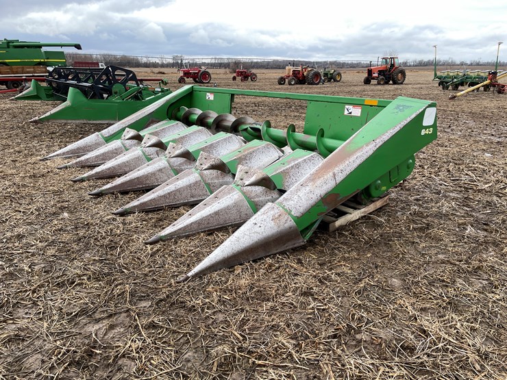 john-deere-643-image-3