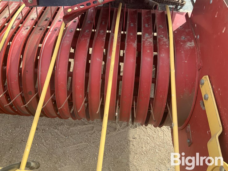 new-holland-166-image-20