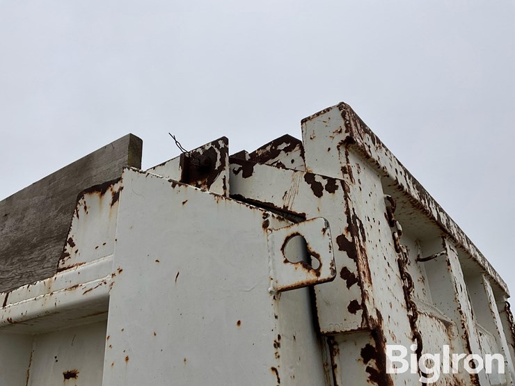 1993-ford-ln8000-image-15