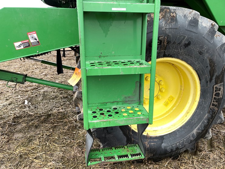 john-deere-9510-image-40
