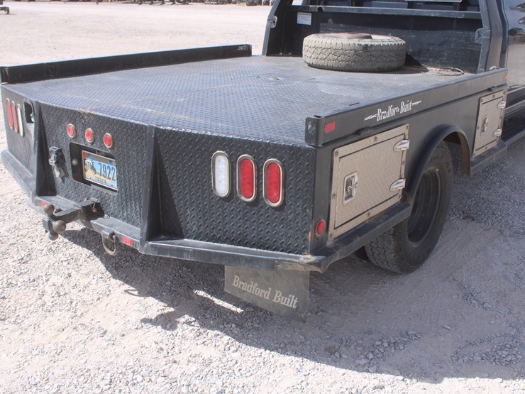 2015-dodge-3500-image-54