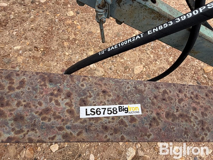 john-deere-100-image-17