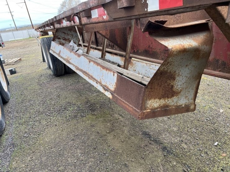 1985-utility-flatbed-image-7