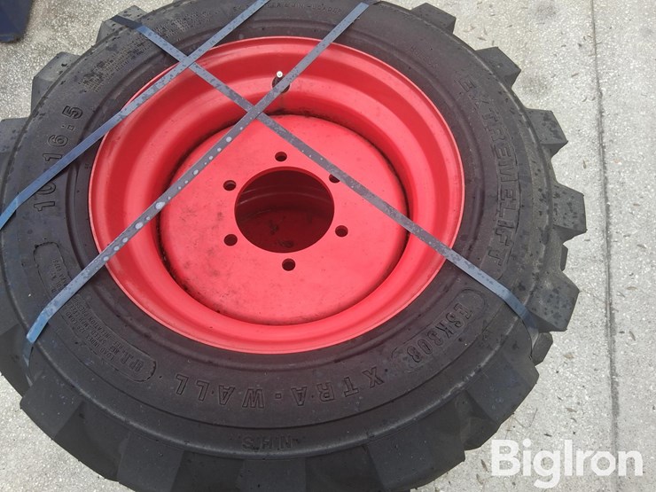 extremelift-10-16.5-tires-&-rims-image-6