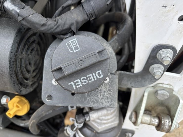 2018-bobcat-s595-image-38