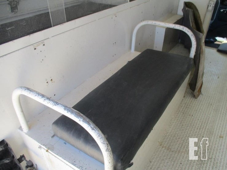 1992-ford-e350-image-14