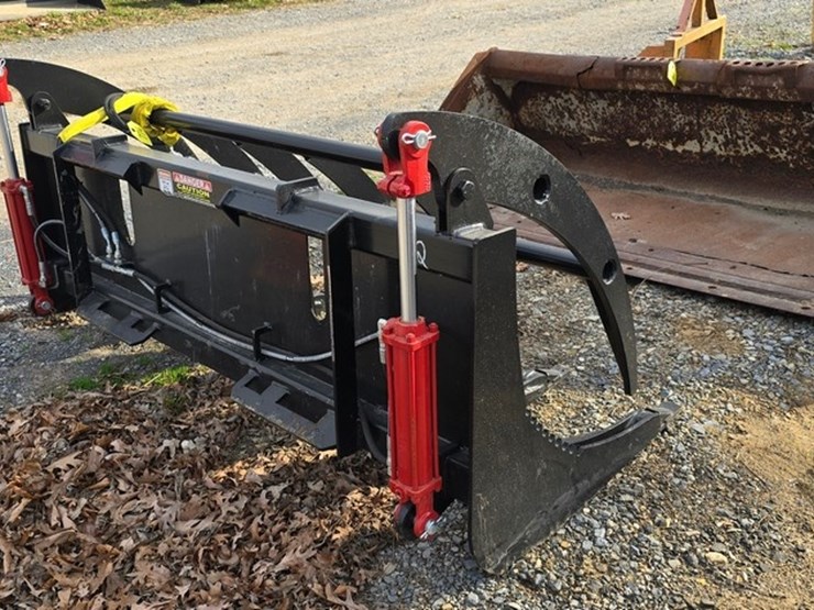 new-wildkat-72"-skidloader-rock-rake-grapple-image-2