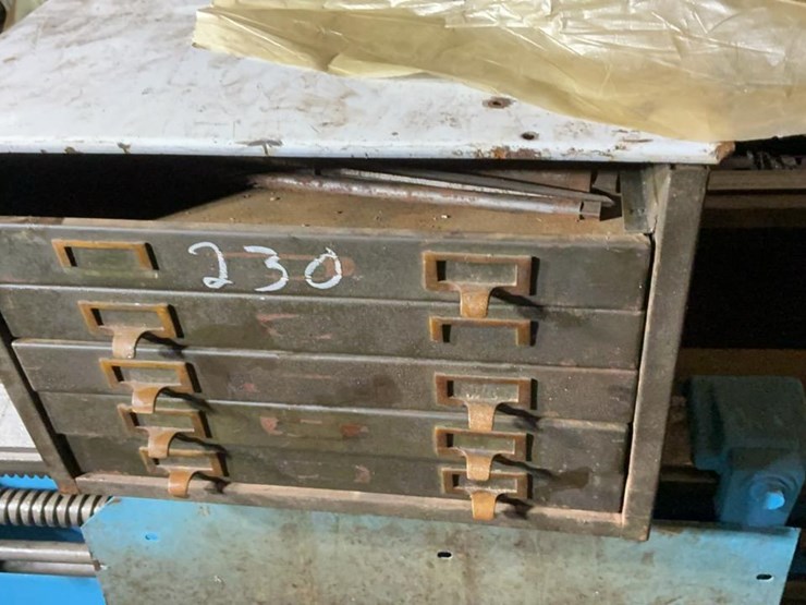 #230-•-tool-chest-and-rubber-sheet-image-8