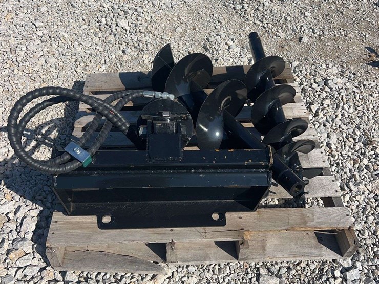sdlanch-mini-skid-steer-hydraulic-auger-image-2