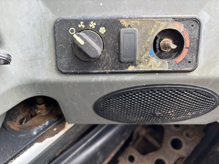 2018-bobcat-s595-image-30