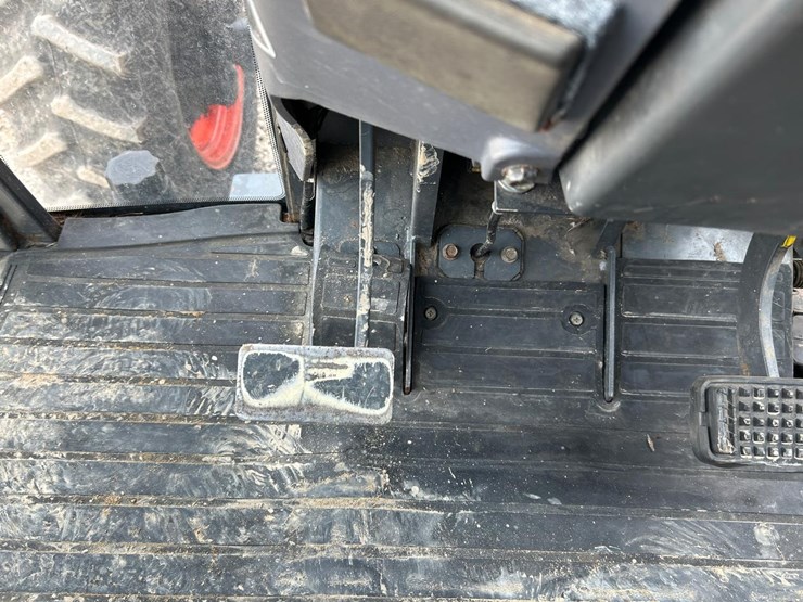 kubota-m105s-image-21