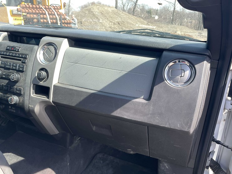 #5671-•-2012-f150-xlt-4x4-crew-cab-(has-wi-title)-image-59